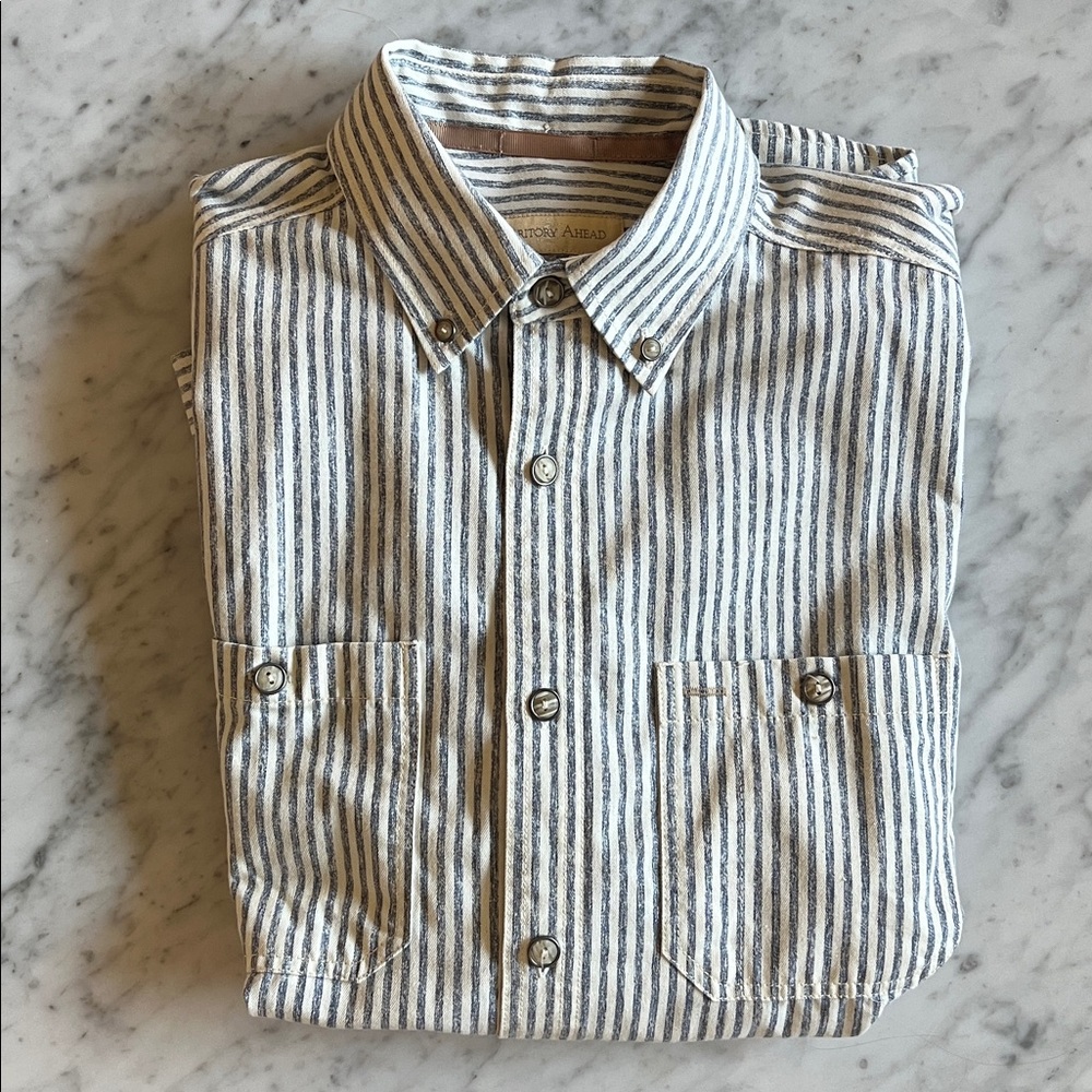 NWOT Territory Ahead Men's Striped Button-Up Shirt - Medium